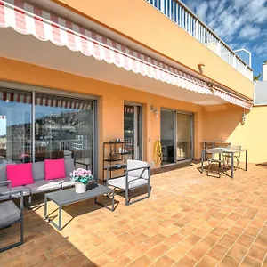 https://lalicante-proche-gare-terrasse-vue-mer.fr-provencehotel.com