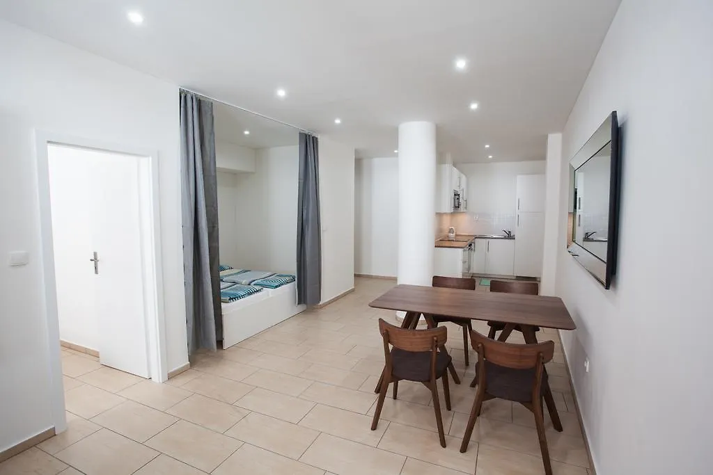 ברנו Apartments Kopecna With Parking