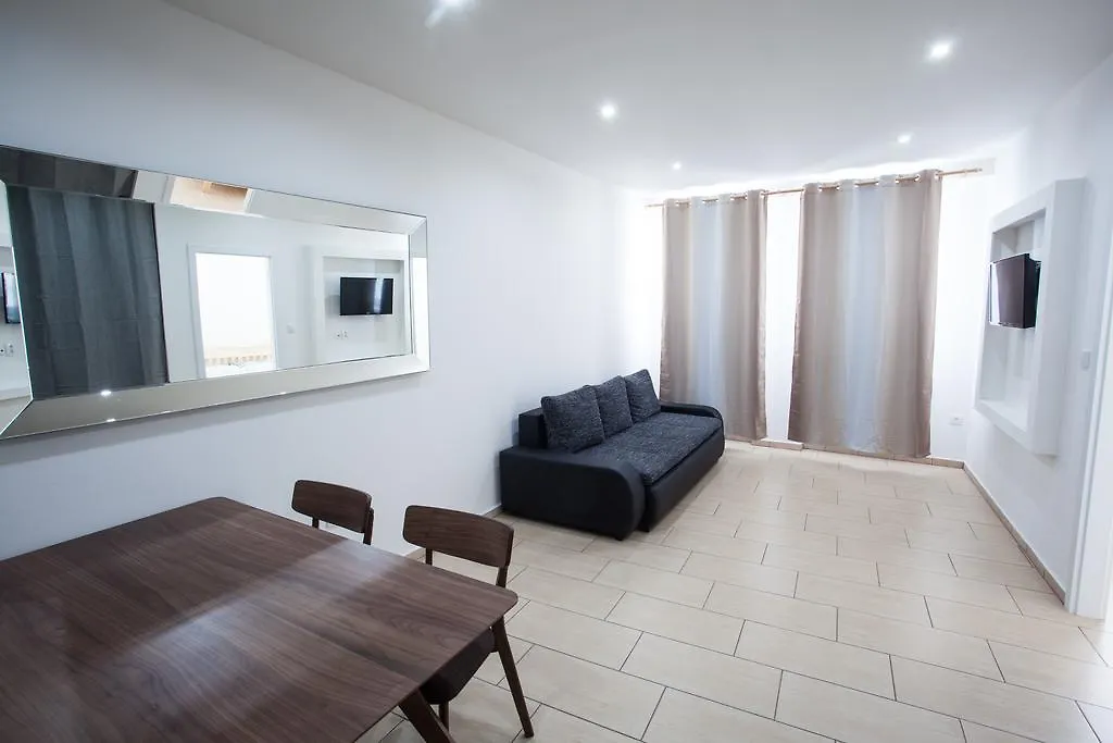 ברנו Apartments Kopecna With Parking