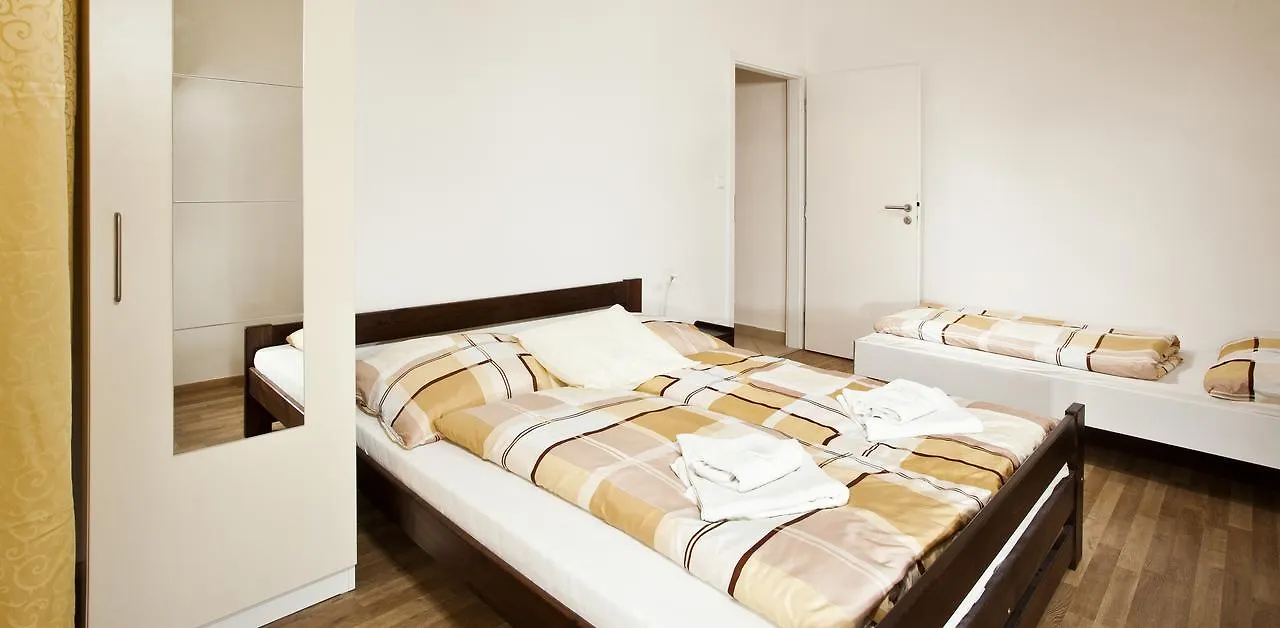 ברנו Apartments Kopecna With Parking