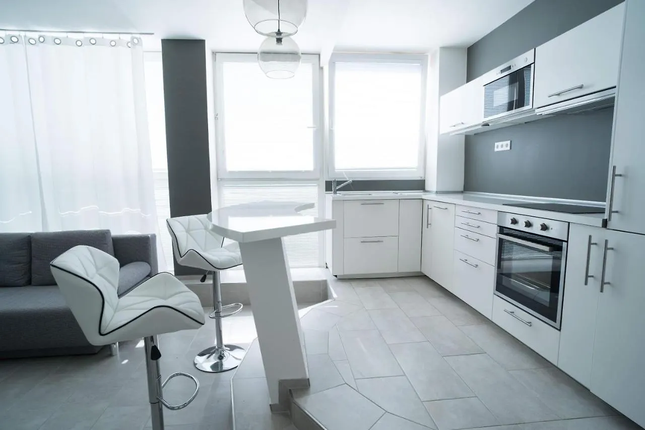 ברנו Apartments Kopecna With Parking